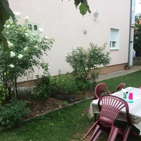 Miki Guest house *